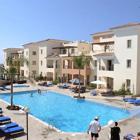 Oracle Exclusive 4* Pafos
